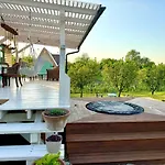 Vakantiehuis Vulcan Eco Retreat *