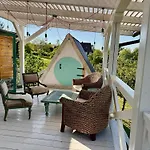 Vulcan Eco Retreat Vakantiehuis
