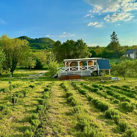 Casa de Férias Vulcan Eco Retreat Kisapati