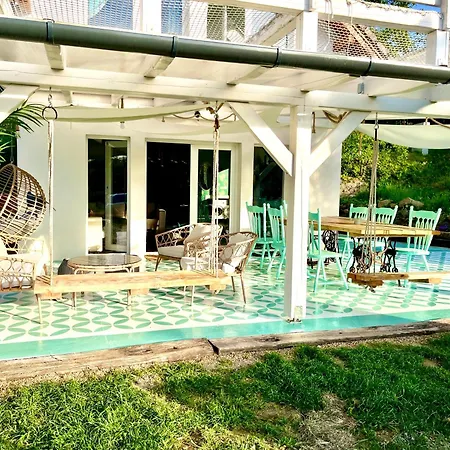 Vulcan Eco Retreat * Kisapati