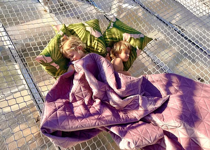 Vulcan Eco Retreat בית נופש Kisapati