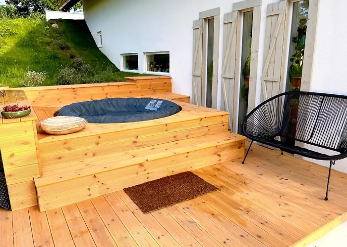 Vulcan Eco Retreat * Kisapati