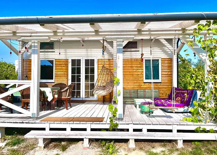 Vulcan Eco Retreat Kisapati