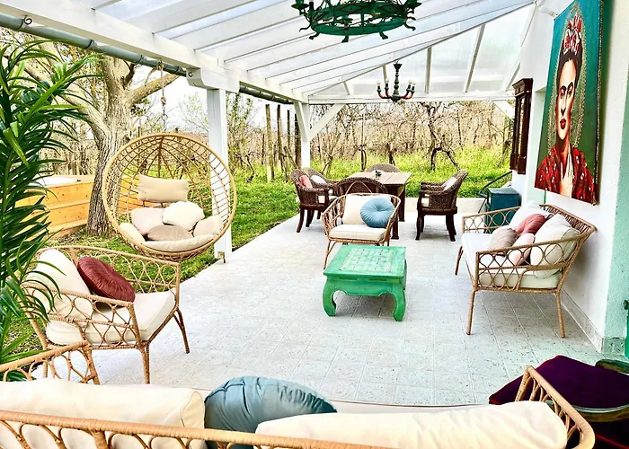 Vulcan Eco Retreat *