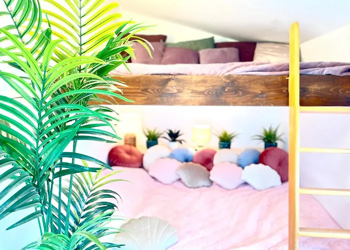 Vulcan Eco Retreat Holiday home *